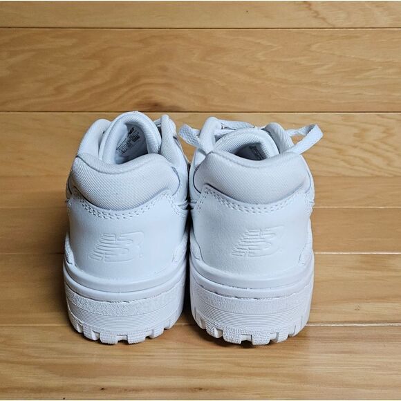 New Balance 550 Triple White Shoe Sneaker Youth Kids GSB550WW - Picture 9 of 11